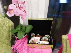 Flowers-and-Hair-Clips